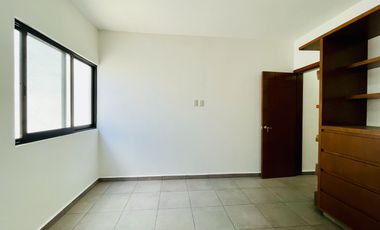 CASA NUEVA EN VENTA CON 6 HABITACIONES, ALBERCA Y JARDIN EN FRACCIONAMIENTBRISAS, CUERNAVACA, MORELOS