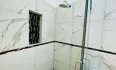 CASA NUEVA EN VENTA CON 6 HABITACIONES, ALBERCA Y JARDIN EN FRACCIONAMIENTBRISAS, CUERNAVACA, MORELOS