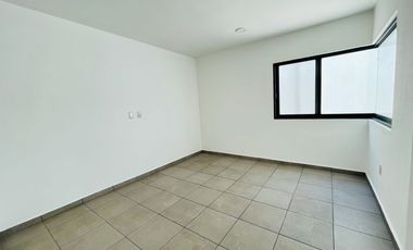 CASA NUEVA EN VENTA CON 6 HABITACIONES, ALBERCA Y JARDIN EN FRACCIONAMIENTBRISAS, CUERNAVACA, MORELOS