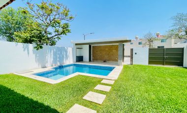 CASA NUEVA CON 4 HABITACIONES, ALBERCA Y JARDIN DENTRO DE FRACCIONAMIENTO EN XOCHITEPEC, MORELOS