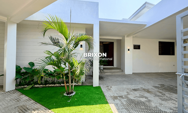 Elegant Spacious 3BR Bungalow with Private Pool for Sale In San Fernando