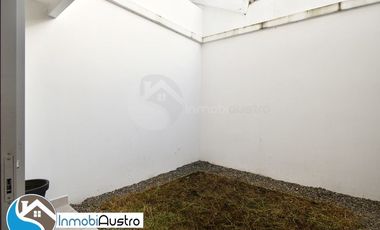 Calle Roma, Renta de Casa Totalmente Amoblada