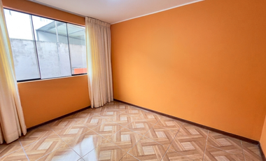 🏡 Vendo casa en una de las zonas más prácticas y en crecimiento de Santiago de Surco ✨