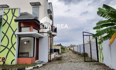 RUMAH DAN TANAH DIJUAL DI SOLO KARTASURA, RS KARIMA UTAMA, LUWES KARTASURA