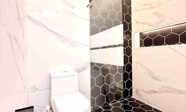 Casa 1 piso Remodelada y ampliada hacienda el castillo