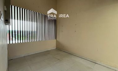 RUMAH MEWAH 2 LANTAI DIJUAL DI SOLO DEKAT KAMPUS UNISRI DAN PASAR NUSUKAN