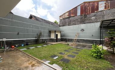 RUMAH MEWAH 2 LANTAI DIJUAL DI SOLO DEKAT KAMPUS UNISRI DAN PASAR NUSUKAN