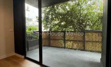 Departamento Dúplex en Venta en Roma Norte con Tres Recámaras, Balcón y Bodega #26-2053 AVC