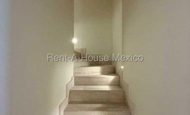 Departamento Dúplex en Venta en Roma Norte con Tres Recámaras, Balcón y Bodega #26-2053 AVC
