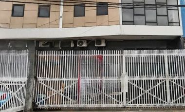 DIISEWAKAN RUKO GANDENG BERPAGAR DI CAKUNG JAKARTA TIMUR