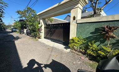 Jual Rumah Lantai 1 Loksi Di Jln. Antasura Denpasar Bali. Dekat Ke Jln. Ahmad Yani Utara, Wr. Mina, Cekomaria, Nangka Utara,