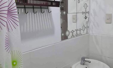 For Rent  Single detached house in Sta Rosa, Laguna, Near Enchanted Kingdom, Waltermart, Accessible to major roads like SLEX and Sta Rosa-Tagatay