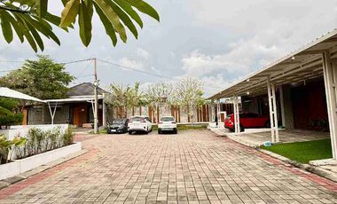 Rumah baru minimalis modern dalam perumahan elite dekat Kota Gedhe