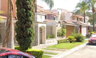 🏡Elegante residencia de oportunidad para inversión u hogar