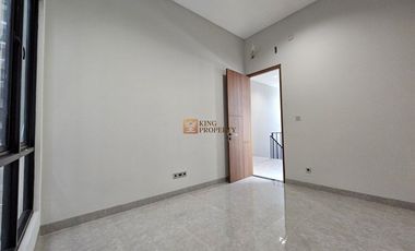 Lokasi strategis! Brand New Modern Minimalis Dijual Rumah Jelambar Kavling Polri 2,5 Lantai Unfurnish Grogol jakarta barat