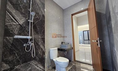 Lokasi strategis! Brand New Modern Minimalis Dijual Rumah Jelambar Kavling Polri 2,5 Lantai Unfurnish Grogol jakarta barat