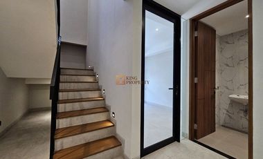 Lokasi strategis! Brand New Modern Minimalis Dijual Rumah Jelambar Kavling Polri 2,5 Lantai Unfurnish Grogol jakarta barat