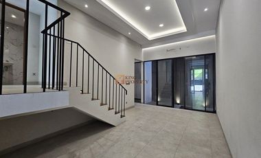 Lokasi strategis! Brand New Modern Minimalis Dijual Rumah Jelambar Kavling Polri 2,5 Lantai Unfurnish Grogol jakarta barat