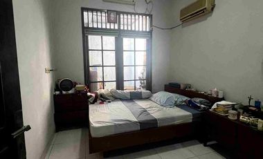Dijual Rumah Plus Tempat Usaha Lokasi Kota Tangerang bisa Nego