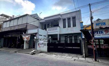 Dijual Rumah Plus Tempat Usaha Lokasi Kota Tangerang bisa Nego