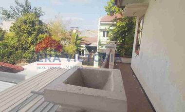 Dijual/Disewakan Rumah Pojok di jalan kembar dekat RS Delta Surya