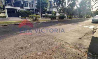 Dijual/Disewakan Rumah Pojok di jalan kembar dekat RS Delta Surya