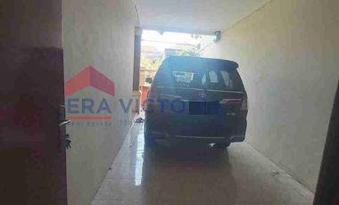 Dijual/Disewakan Rumah Pojok di jalan kembar dekat RS Delta Surya