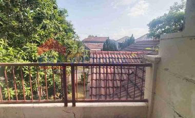 Dijual/Disewakan Rumah Pojok di jalan kembar dekat RS Delta Surya