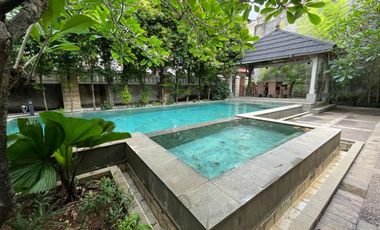 Disewakan Rumah di Kemang