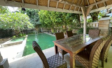 Disewakan Rumah di Kemang