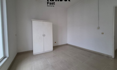 DISEWAKAN! RUMAH MEWAH CIPETE SELATAN