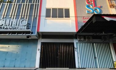 Ruko 3 Lantai Dekat Mall Panakukkang Makassar