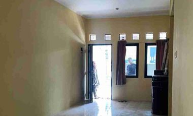 Disewa rumah baru renovasi Perumnas klender Jakarta timur