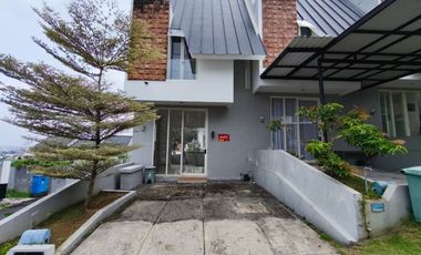 Dijual Via Lelang Rumah di Bernady Land Slawu