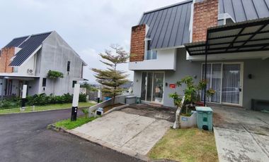 Dijual Via Lelang Rumah di Bernady Land Slawu