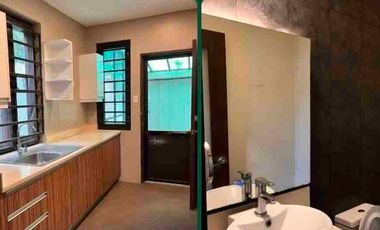 AFPOVAI Renovated Townhouse for Sale 3 bedrooms