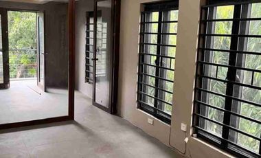 AFPOVAI Renovated Townhouse for Sale 3 bedrooms