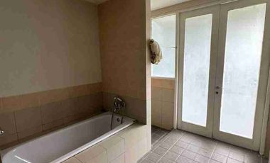 Dijual Villa di Rancamaya