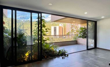 VENTA APARTAESTDIO LAS PALMAS POBLADO