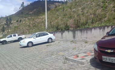 Venta de casa en la ciudad bicentenario negociable, plusvalía inmobiliario, cerca de portal shopping, hospital de calderon, plaza pomasqui shopping