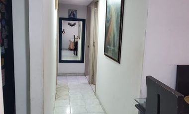 Vendo apartamento segundo piso El Limonar