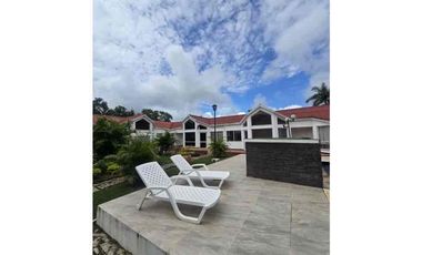 CASA CAMPESTRE  EN VENTA EN ANAPOIMA LCT