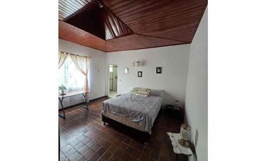 CASA CAMPESTRE  EN VENTA EN ANAPOIMA LCT