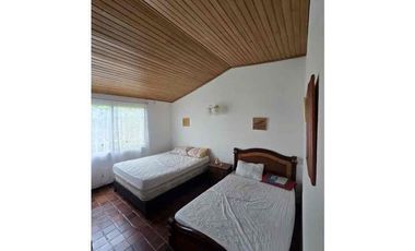 CASA CAMPESTRE  EN VENTA EN ANAPOIMA LCT