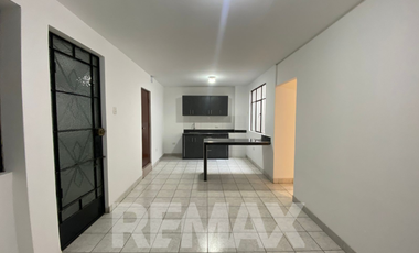 🏡✨ ¡𝐀𝐥𝐪𝐮𝐢𝐥𝐚 mini 𝐝𝐞𝐩𝐚𝐫𝐭𝐚𝐦𝐞𝐧𝐭𝐨 cerca del Mall Aventura SJL y Estación Pirámide del Sol – 𝐒𝐚𝐧 𝐉𝐮𝐚𝐧 𝐝𝐞 𝐋𝐮𝐫𝐢𝐠𝐚𝐧𝐜𝐡𝐨❗
