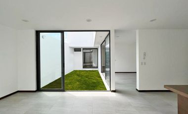 Casa Nueva en Renta – Altozano Morelia | con sala de TV, Vista Panorámica y Esquina junto a Área Verde
