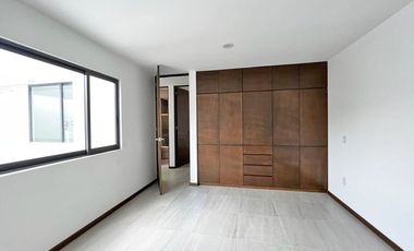 Casa Nueva en Renta – Altozano Morelia | con sala de TV, Vista Panorámica y Esquina junto a Área Verde