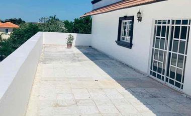 Torre de departamentos con amenidades