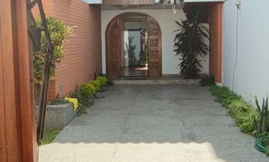 Vendo Casa de 2 plantas en Surco