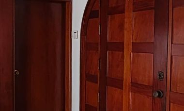 Vendo Casa de 2 plantas en Surco